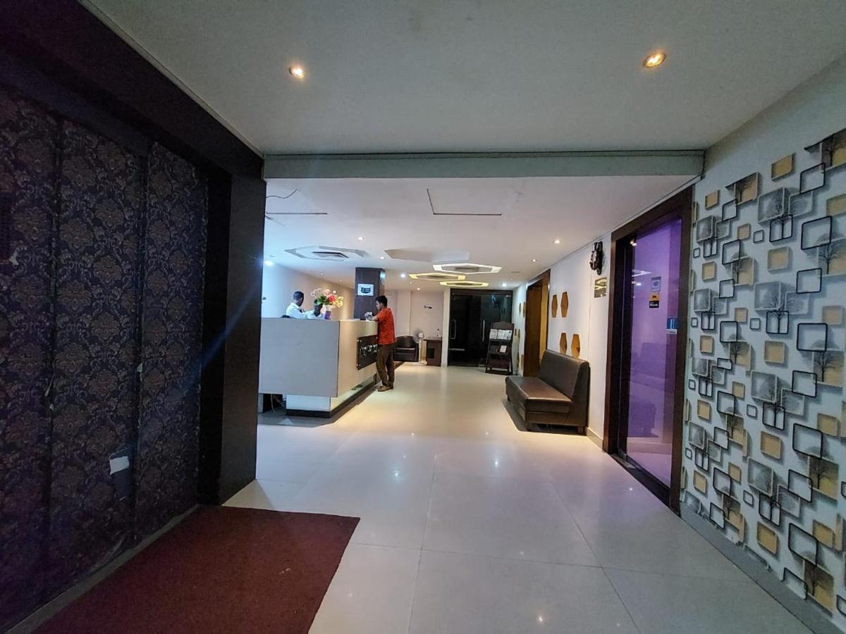Orbit Hotel - Bagdogra Экстерьер фото