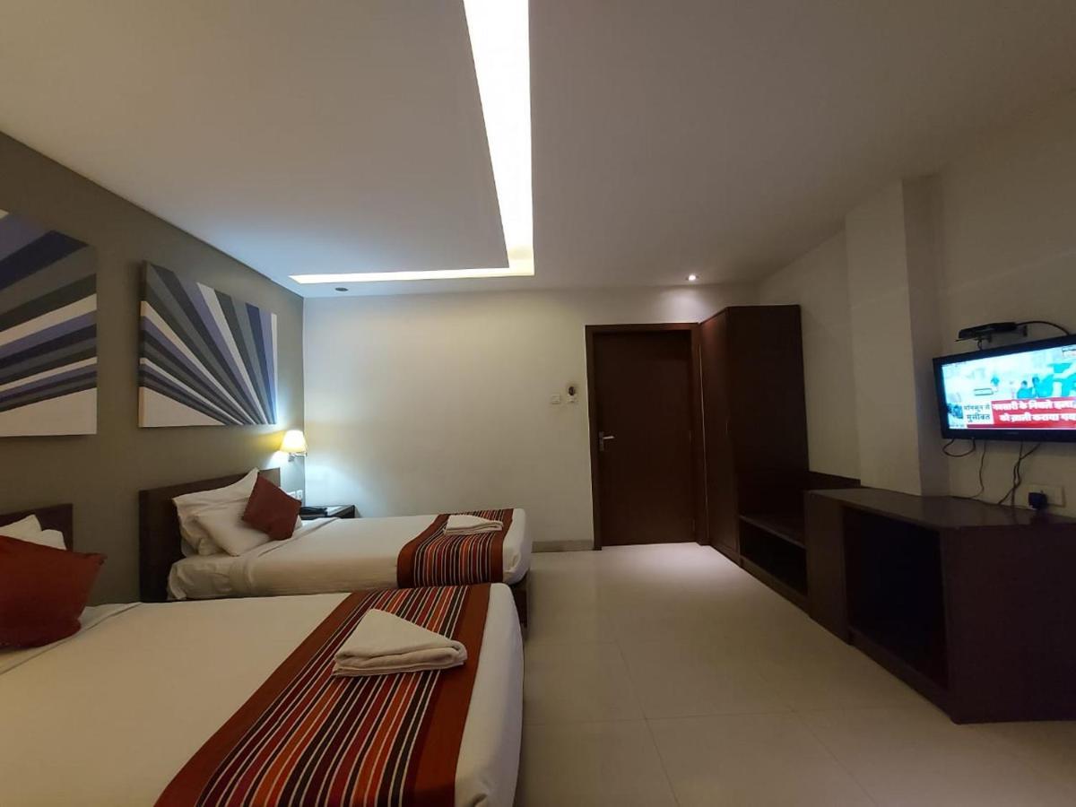 Orbit Hotel - Bagdogra Экстерьер фото